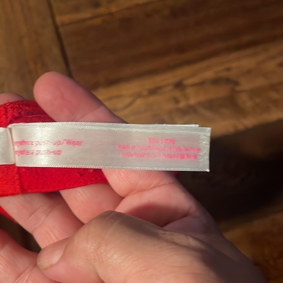 PINK By Victoria Secret Wear Everywhere Push Up Bra - Picture 4 of 4